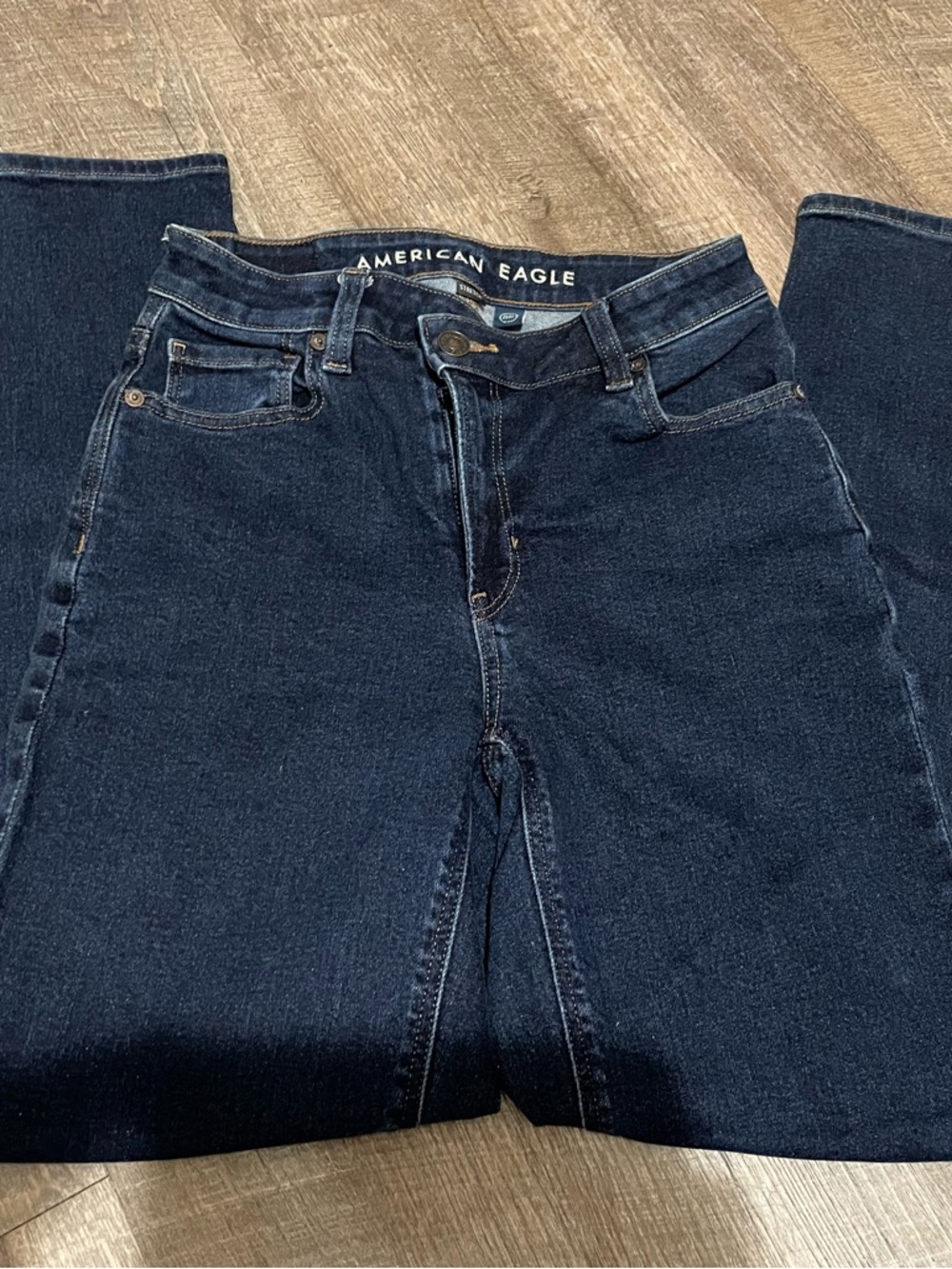 American Eagle Outfitters High-Rise Dark Indigo Women’s Jeans
